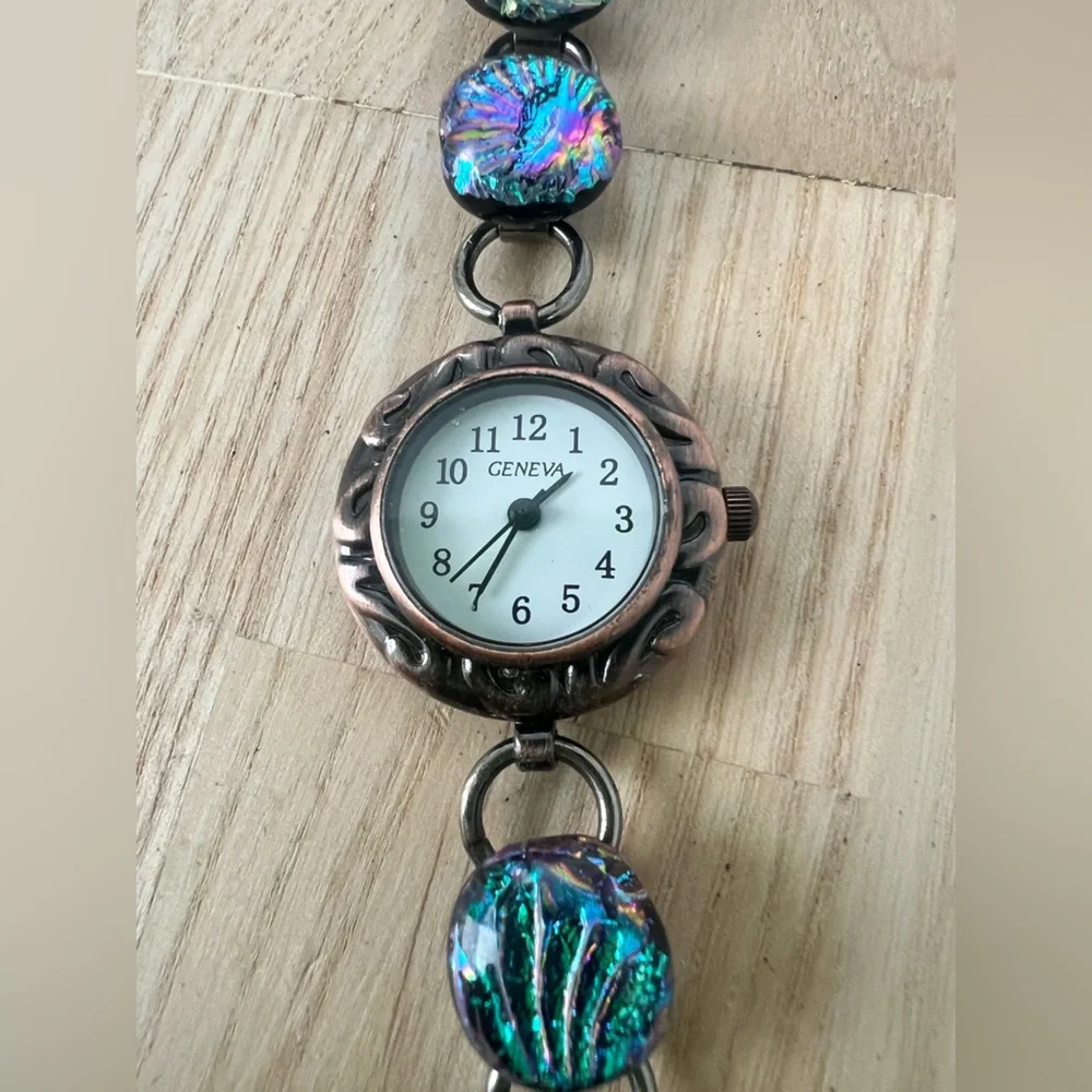 Geneva ladies dichroic glass bracelet watch NEW BATTERY